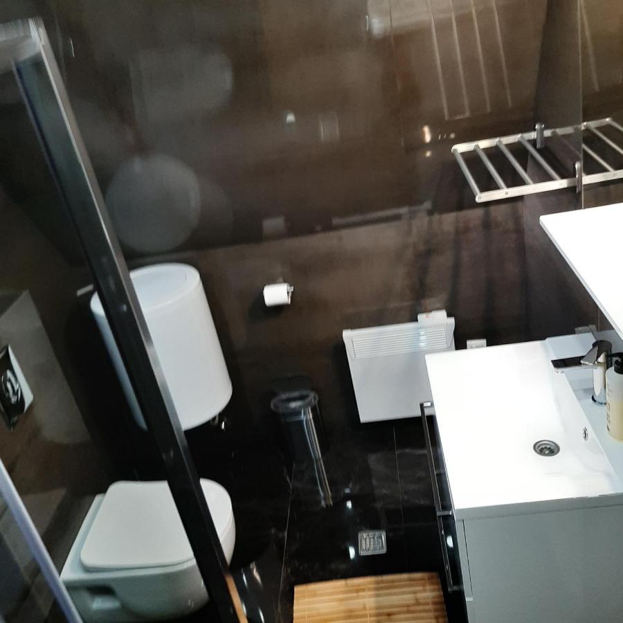 Holiday Home Ella - Apartman Ella Mokra Gora Esterno foto